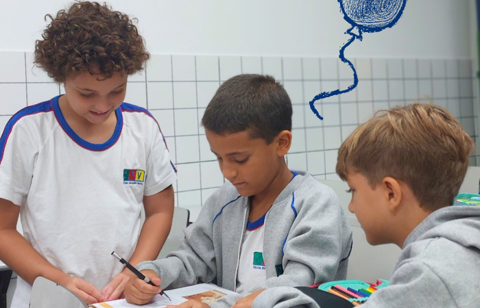 Alunos do Ensino Fundamental I do Colégio Fernandes Vidal em atividade